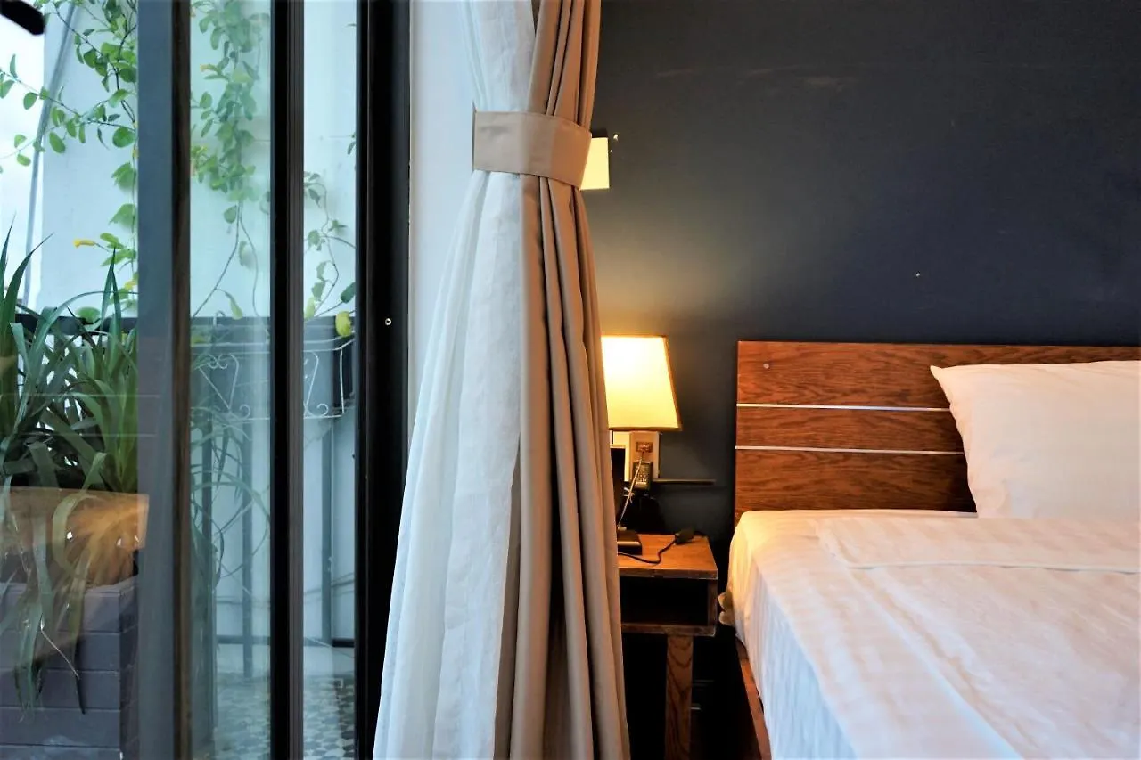 Oasis Hotel & Apartment Da Nang Vietnam