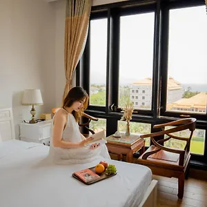 Hotel Seacolor Beachstay By Haviland, Da Nang
